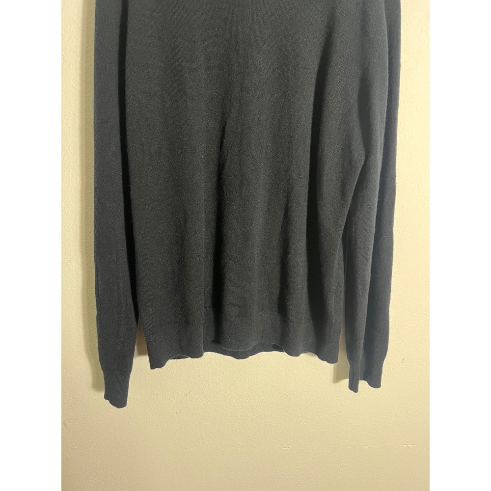 QUINCE Mongolian Cashmere Crewneck Sweater - Picture 6 of 10